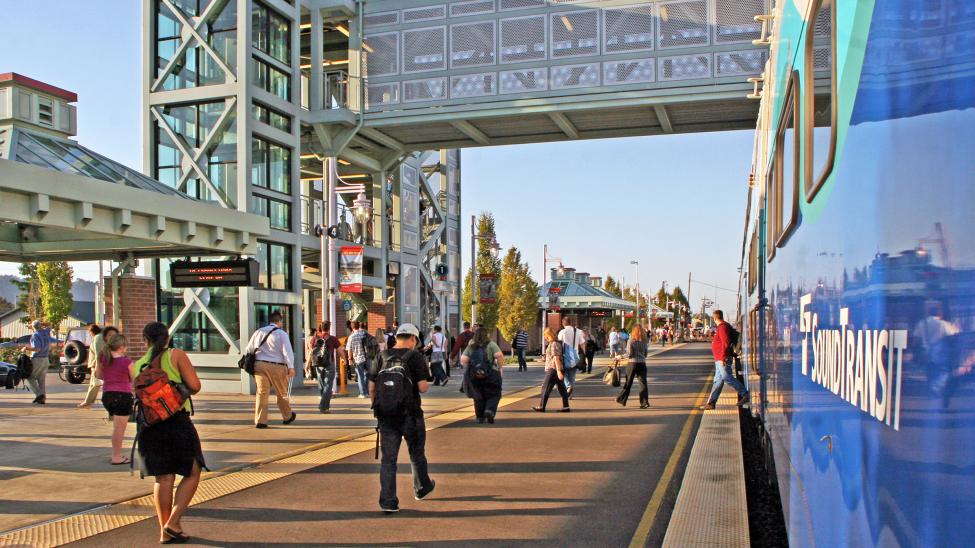 Passengers deboard Sounder at Auburn Station.